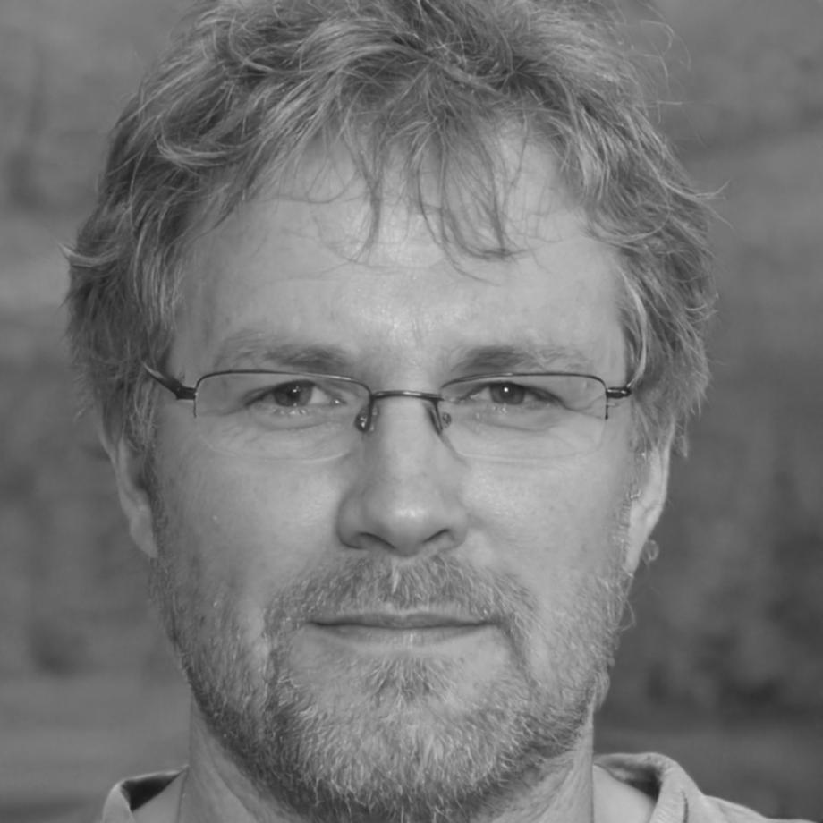 Tomasz Wielecki - specjalista ds. systemów AI i strategii finansowej